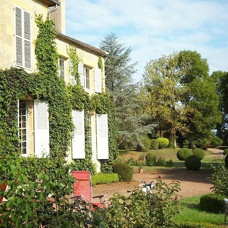 Bed and Breakfast Gentilhommiere De Lurcy Le Bourg Exterior foto